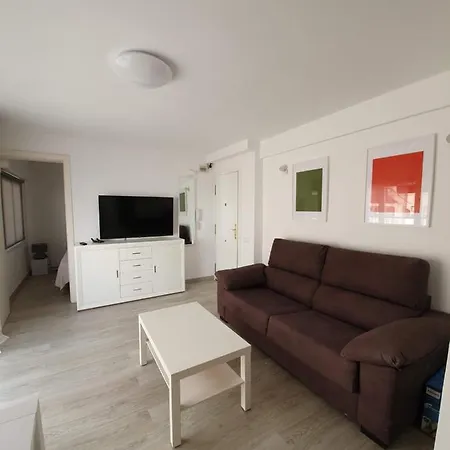 Center Apartment *